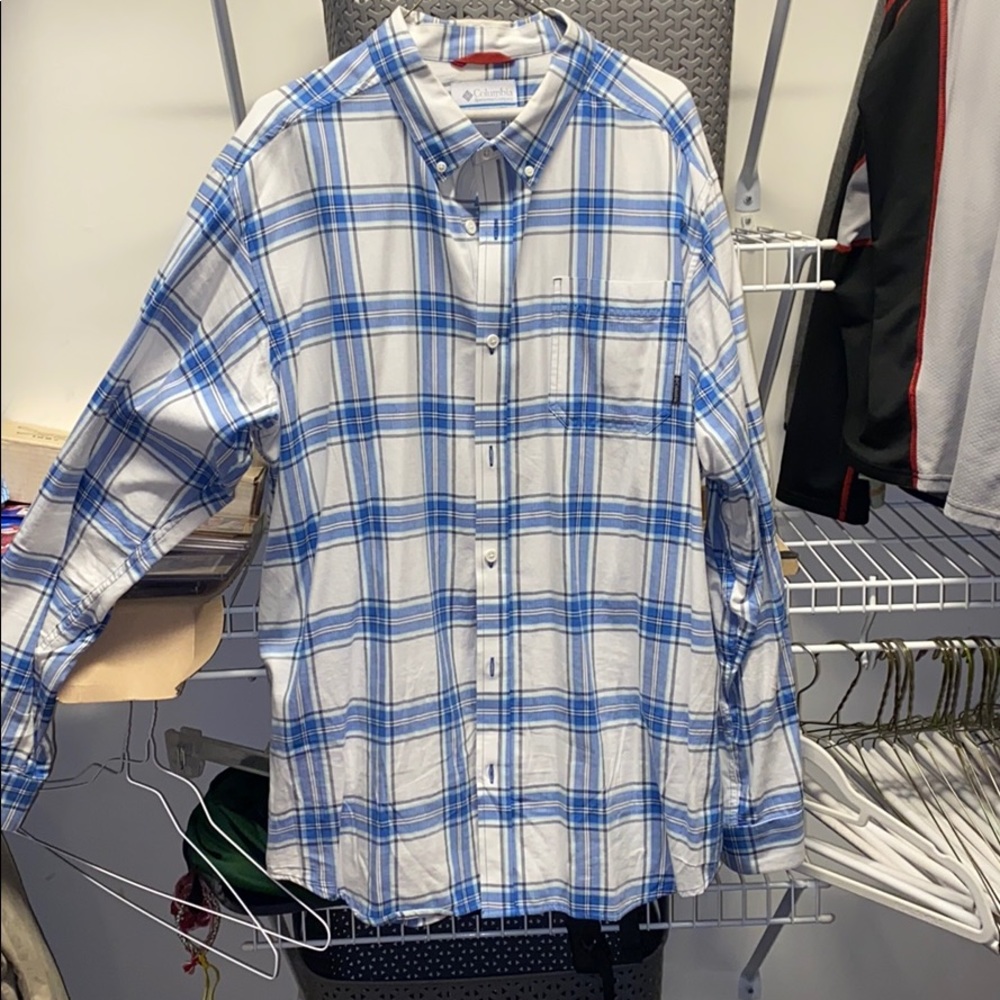 Columbia Men’s Button Down shirt size XL